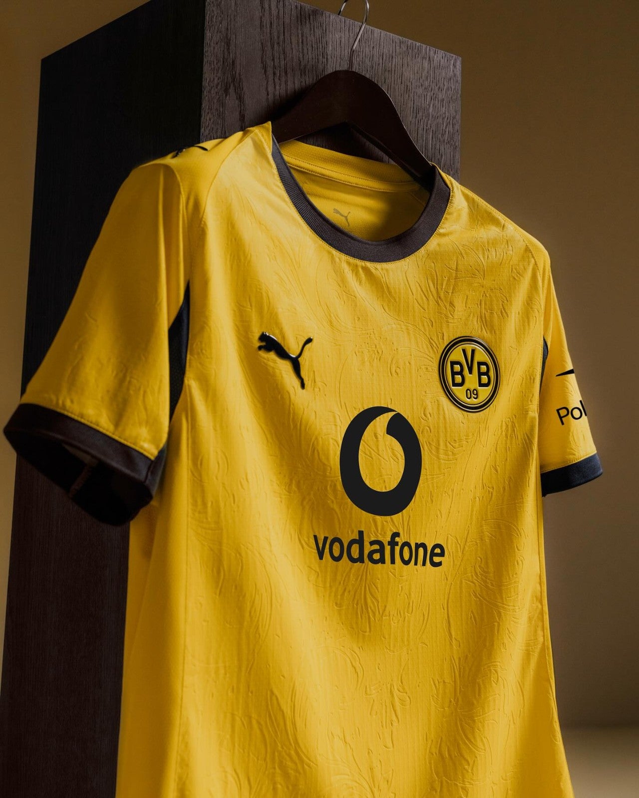 Borussia Dortmund Local 24/25