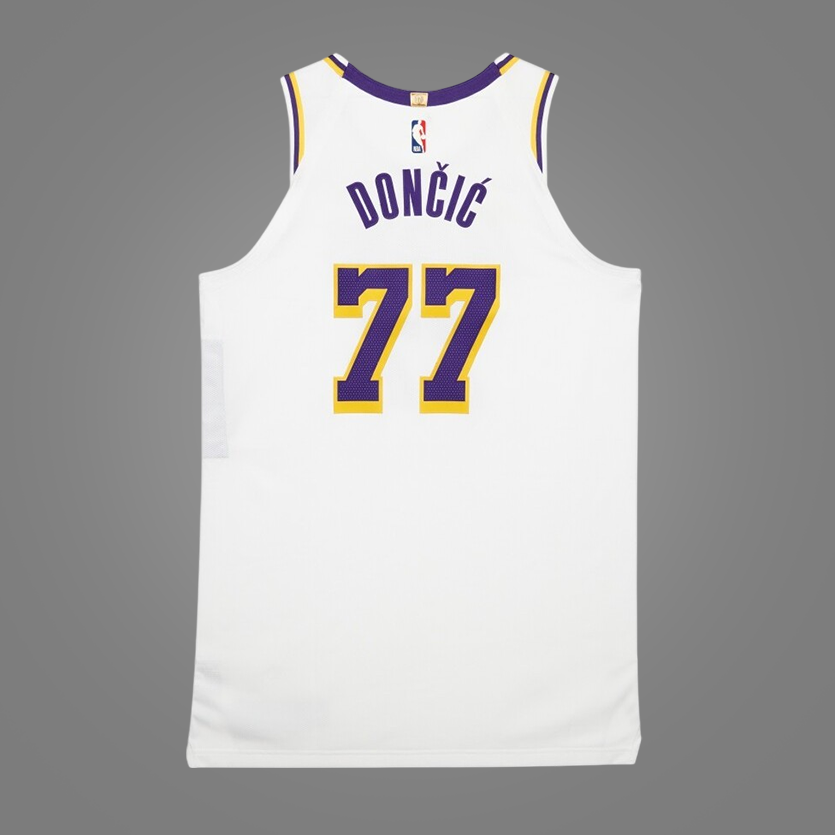 Los Angeles Lakers - Association 2024/26