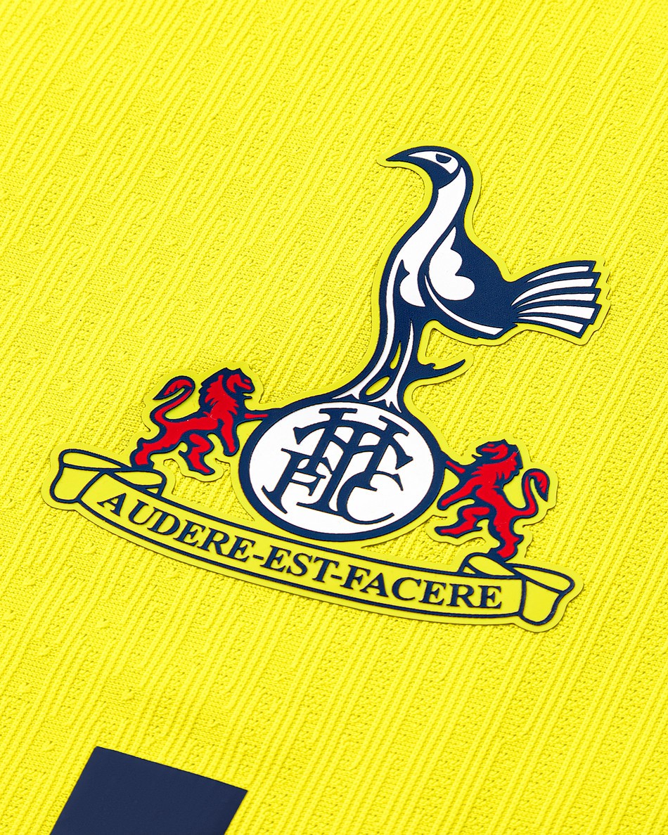 Tottenham Hotspur Third 25/26