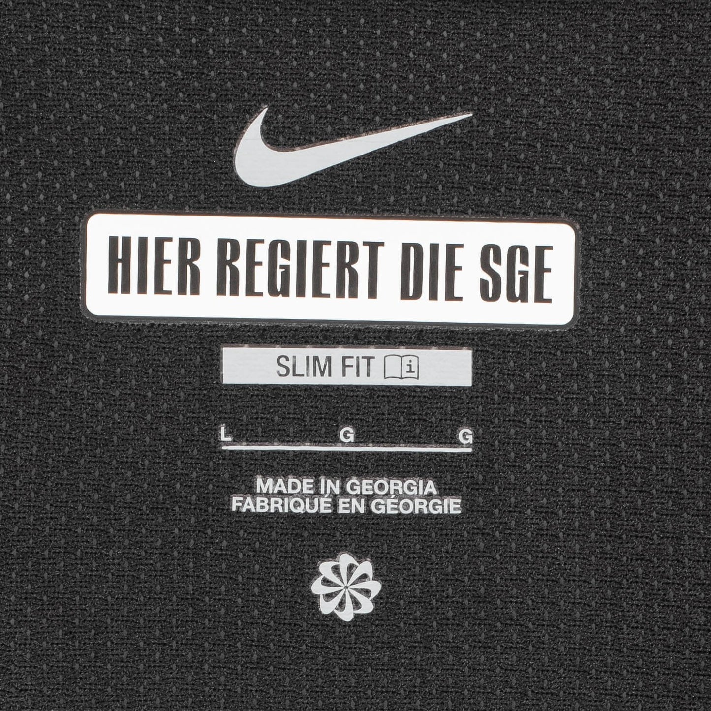 Eintracht Frankfurt Away 24/25