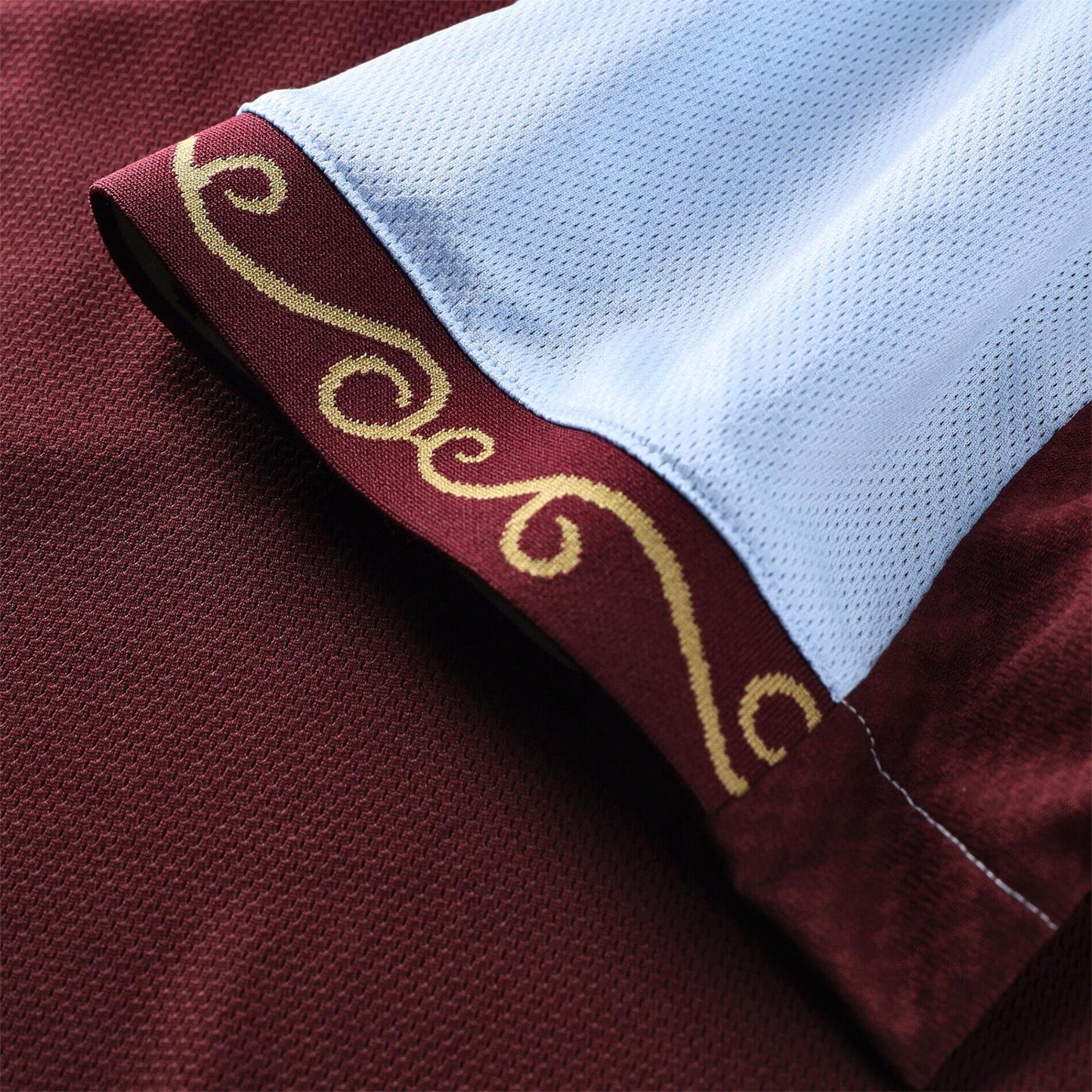 Aston Villa Domicile 25/26
