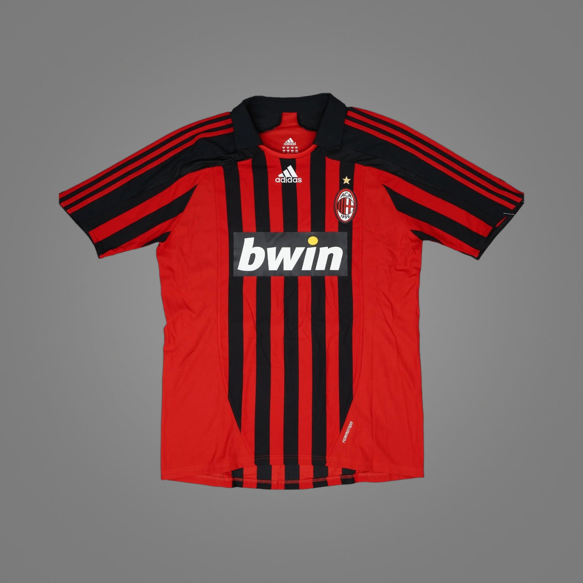 Maillot rétro AC Milan Domicile 2007/08 - face avant