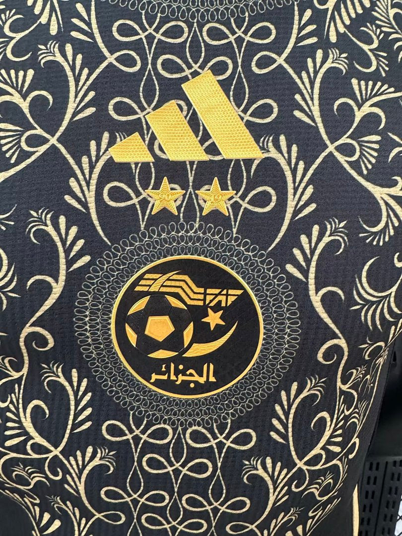 Maillot Algérie Karakou Noir et Or 24/25 - détail 2