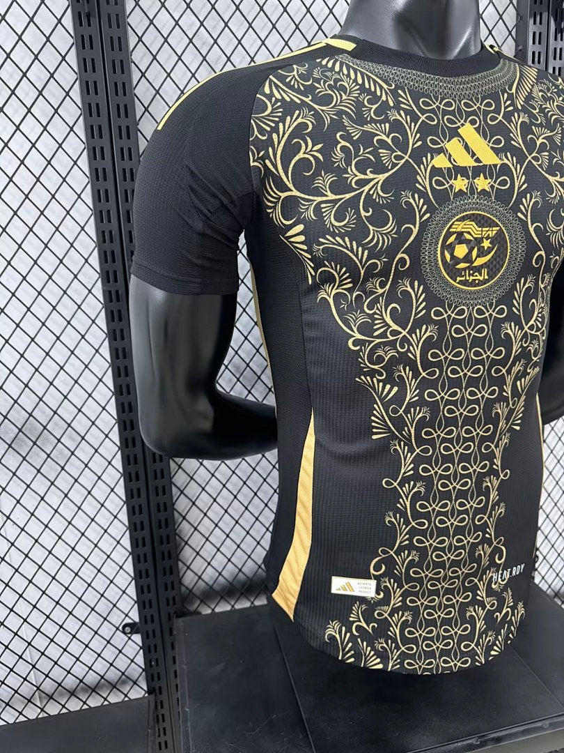 Maillot Algérie Karakou Noir et Or 24/25 - détail 3