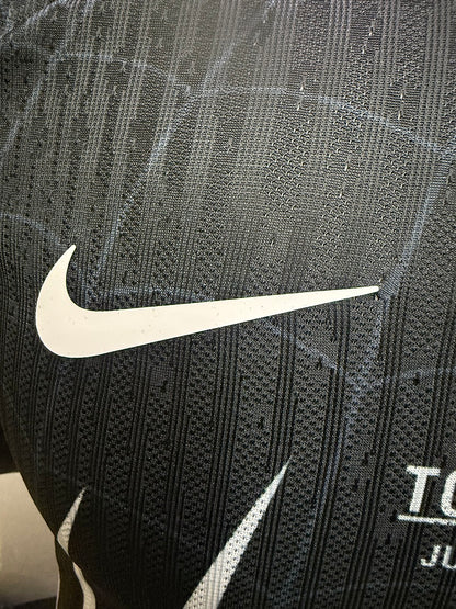 Maillot FC Barcelone x Spider-Man Noir 26/27 - détail 3