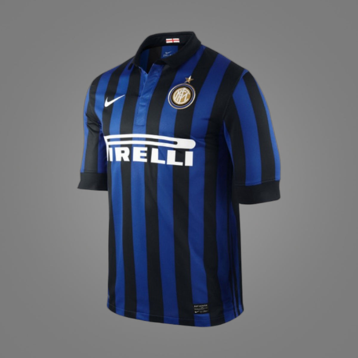 Maillot rétro Inter Milan Domicile 2011/12 - face avant
