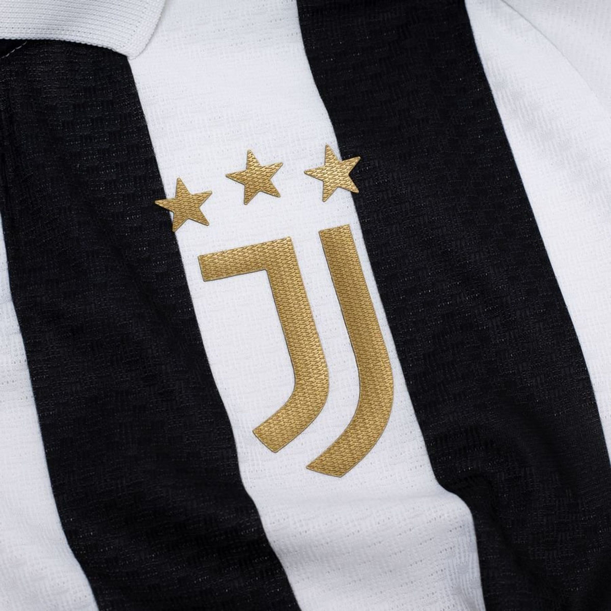 Maillot Juventus Domicile 26/27 - détail 1