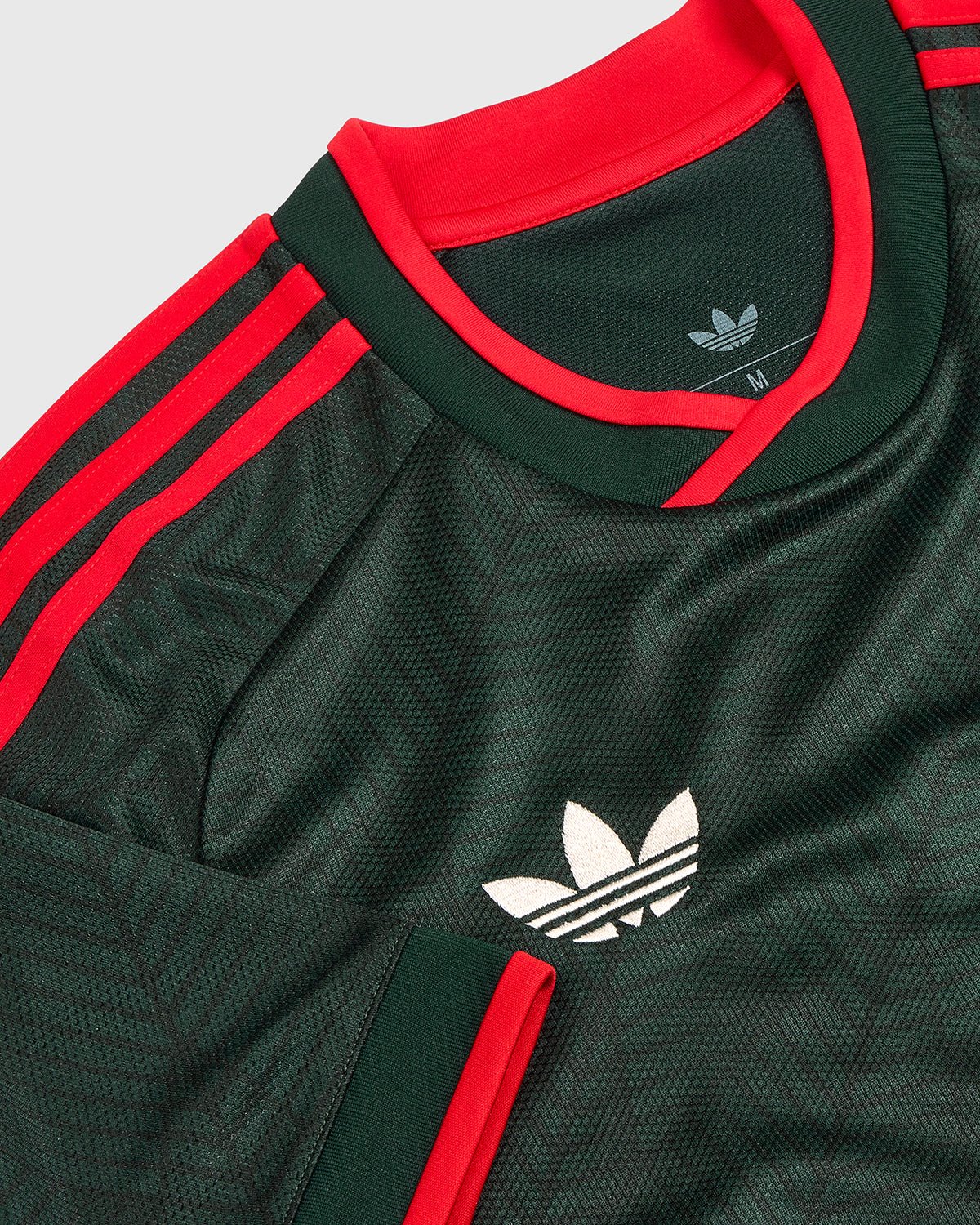 Maillot Nottingham Forest Extérieur 26/27 - détail 2