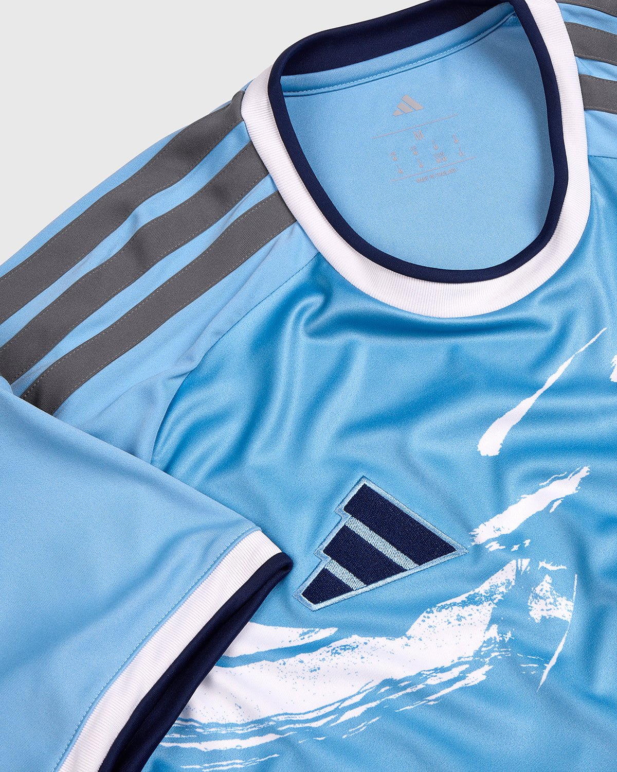 Maillot Nottingham Forest Third 26/27 - détail 2