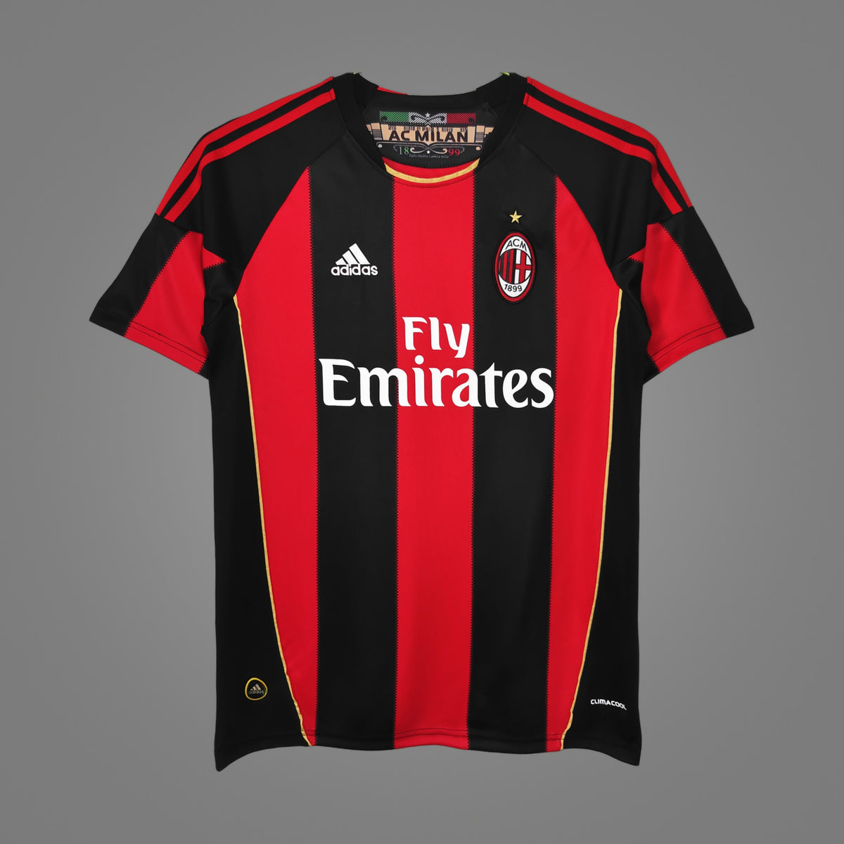 Maillot rétro AC Milan Domicile 2010/11 - face avant
