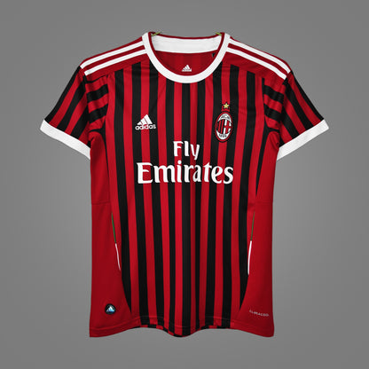 Maillot rétro AC Milan Domicile 2011/12 - face avant