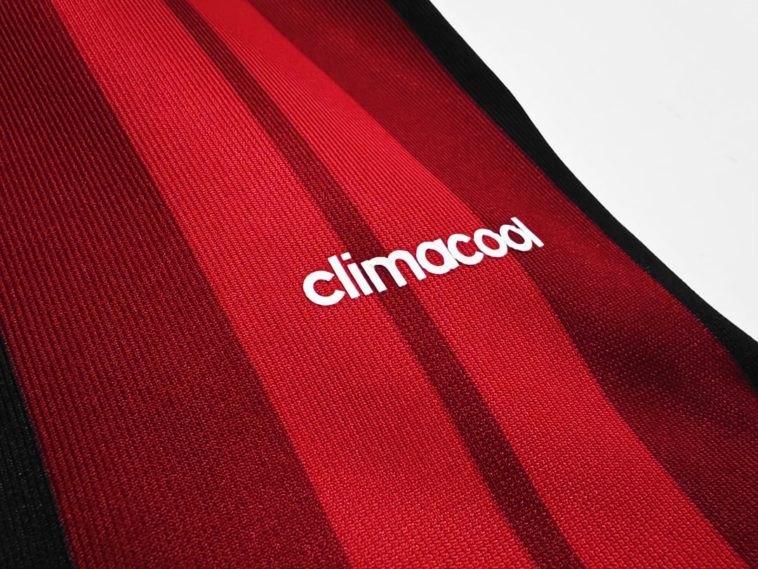 Maillot rétro AC Milan Domicile 2014/15 - détail 1
