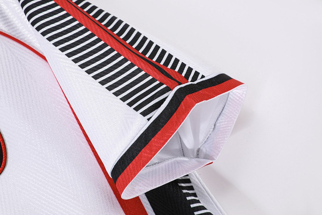 Maillot rétro AC Milan Extérieur 1997/98 - détail 2