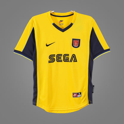Maillot rétro Arsenal Extérieur 2000/01 - face avant
