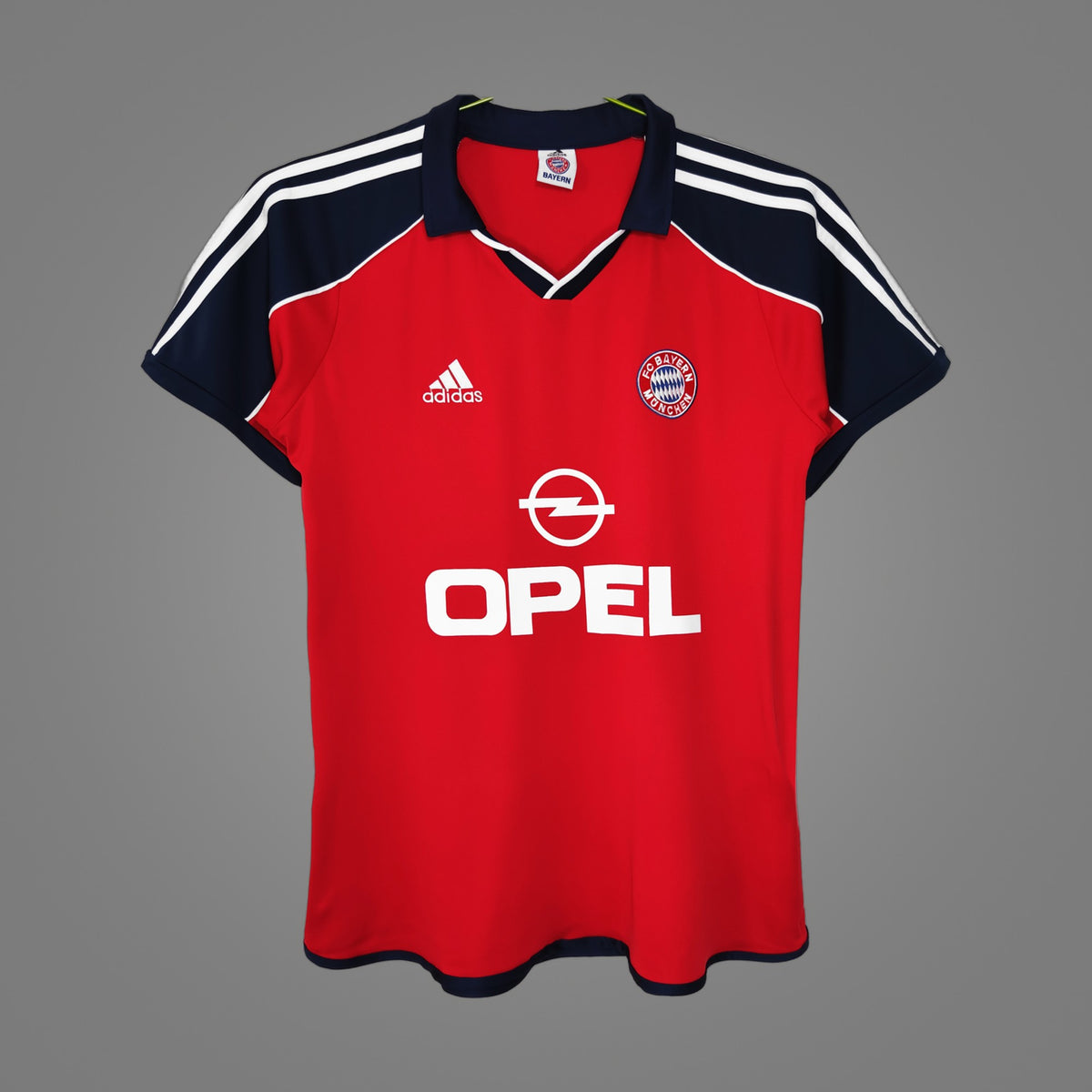 Maillot rétro Bayern Munich Domicile 2000/01 - face avant