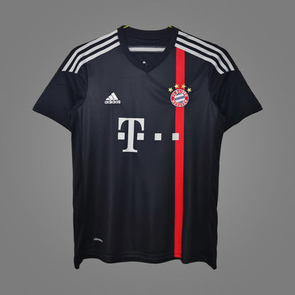 Maillot rétro Bayern Munich Extérieur 2014/15 - face avant