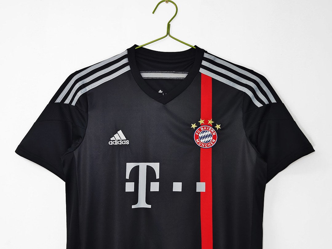 Maillot rétro Bayern Munich Extérieur 2014/15 - détail 3