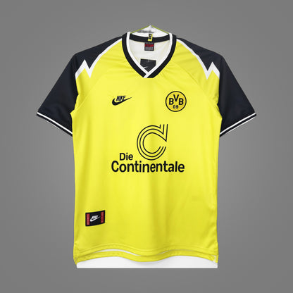 Maillot rétro Borussia Dortmund Domicile 1995/96 - face avant