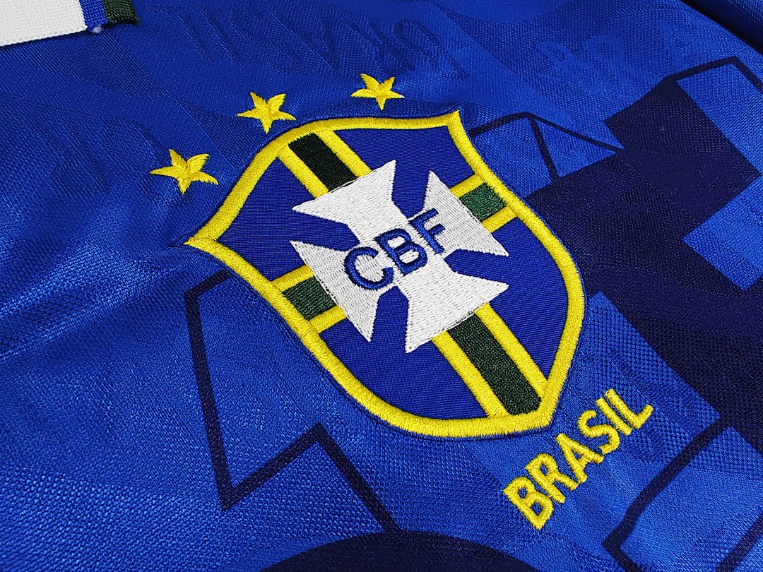 Maillot rétro Brésil Extérieur 1992 - détail 1