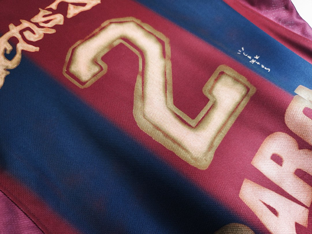 Maillot rétro FC Barcelone Domicile 2000/01 - détail 1