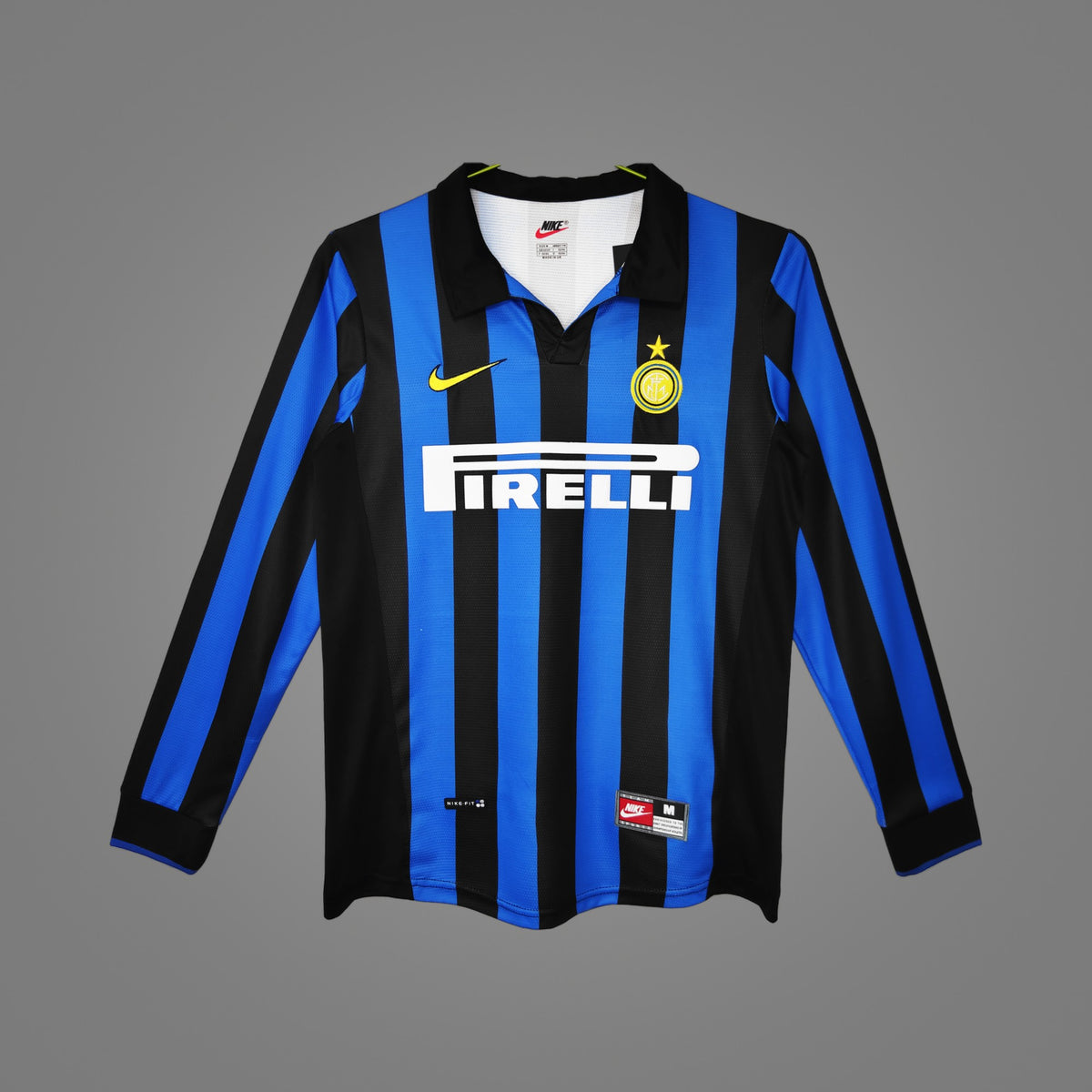 Maillot rétro Inter Milan Domicile 1998/99 Manches Longues - face avant