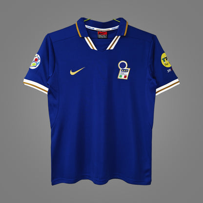 Maillot rétro Italie Domicile 1996 - face avant