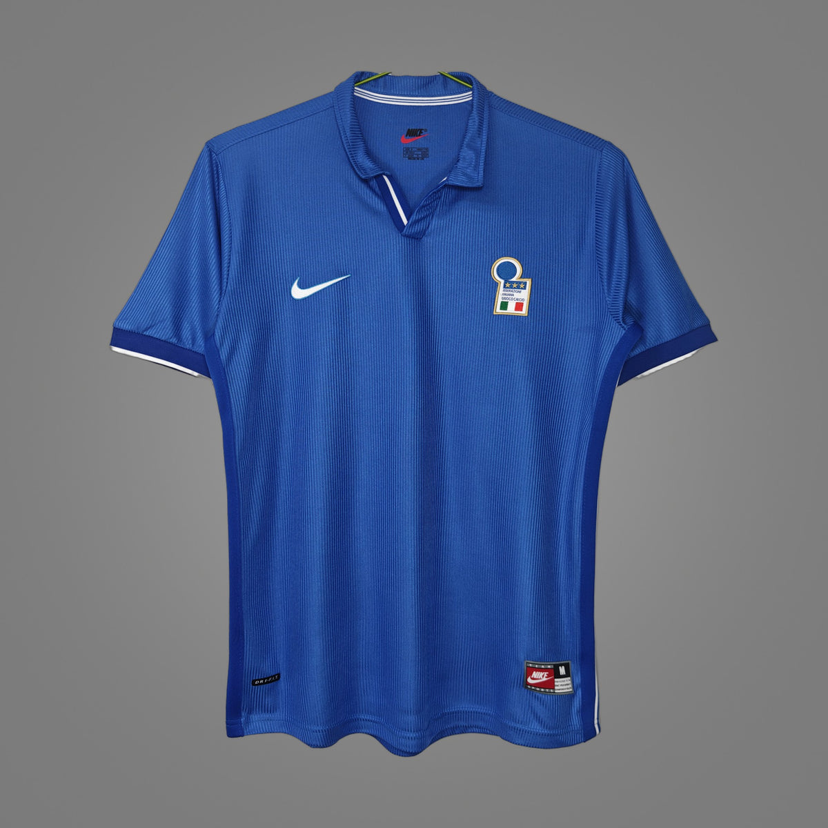 Maillot rétro Italie Domicile 1998 - face avant