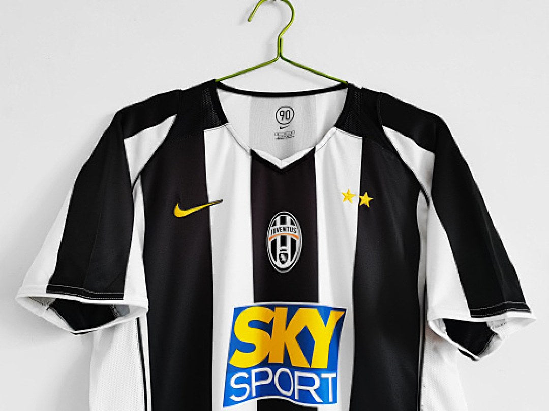 Maillot rétro Juventus Domicile 2004/05 - détail 1