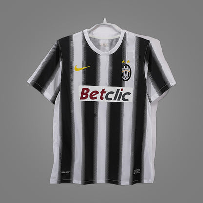 Maillot rétro Juventus Domicile 2011/12 - face avant