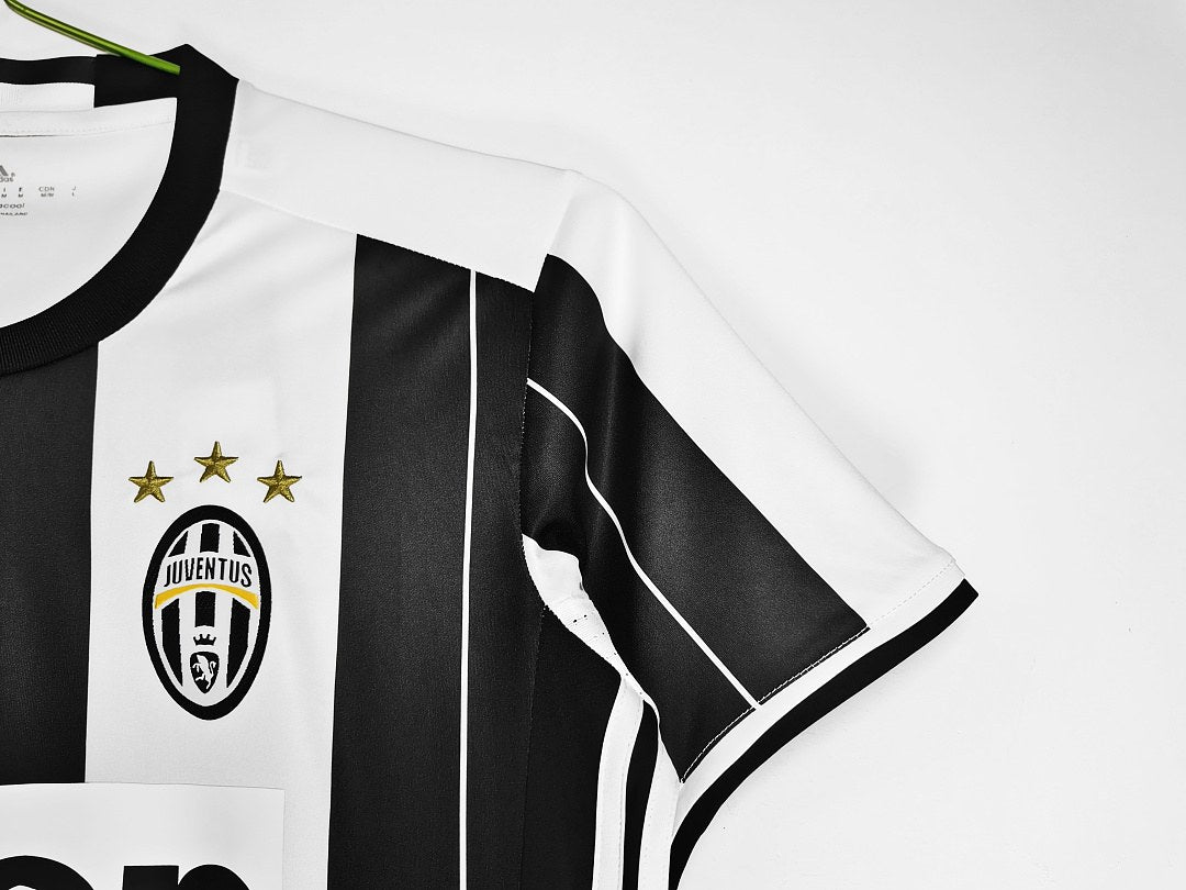 Maillot rétro Juventus Domicile 2016/17 - détail 1