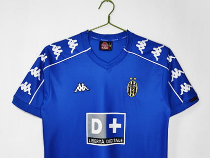 Maillot rétro Juventus Extérieur 1999/00 - détail 2