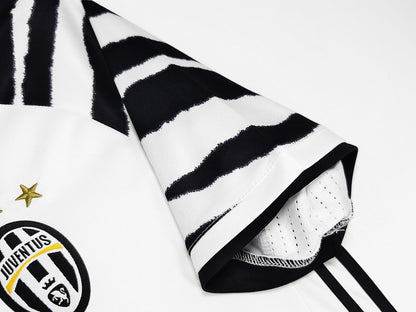 Maillot rétro Juventus Third blanc 2016/17 - détail 1