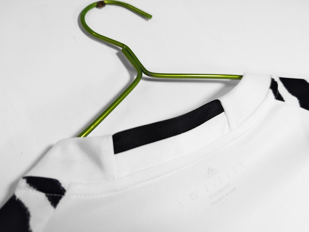 Maillot rétro Juventus Third blanc 2016/17 - détail 3