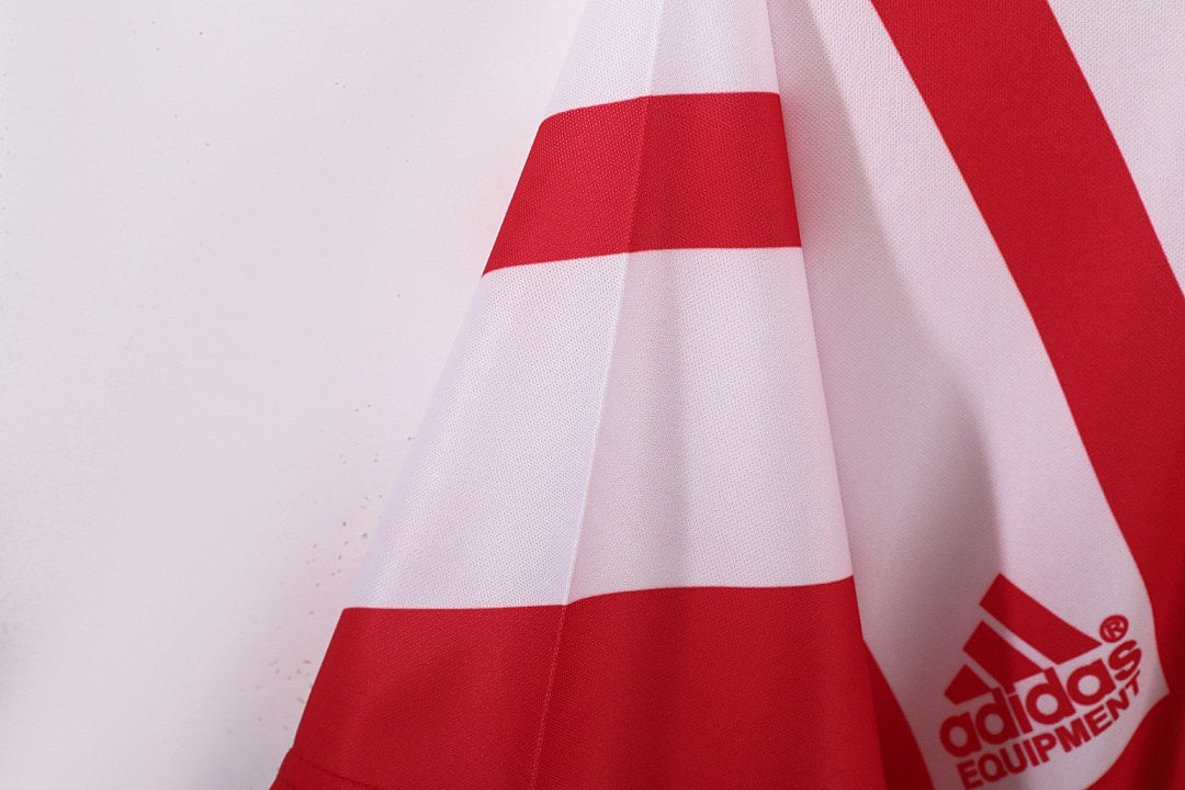 Maillot rétro Liverpool Domicile 1991/92 - détail 2