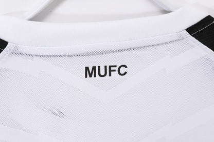Maillot rétro Manchester United Extérieur Ligue des champions 2010/11 Manches Longues - détail 1