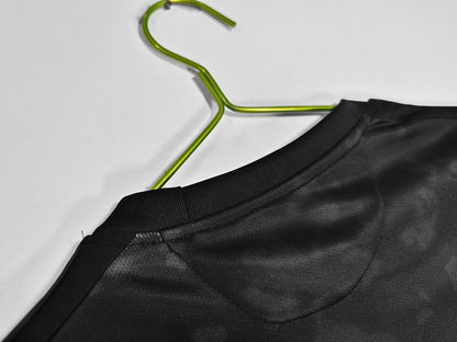 Maillot rétro Manchester United Third noir 2019/20 - détail 3