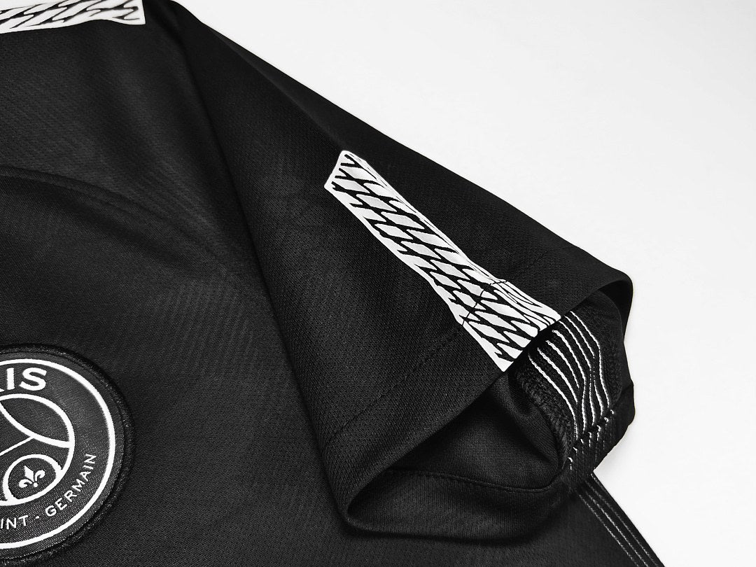 Maillot rétro Paris Saint-Germain Third noir 2017/18 - détail 1