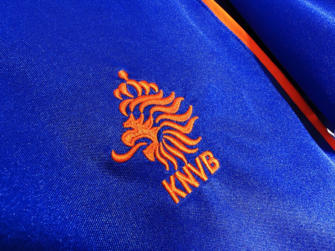 Maillot rétro Pays-Bas Extérieur 1998/99 - détail 1