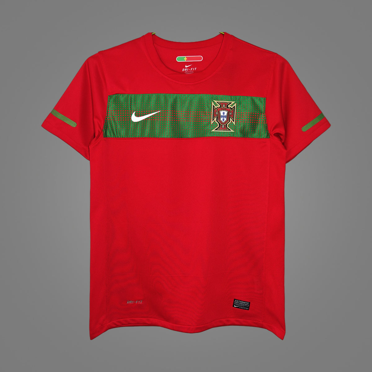 Maillot rétro Portugal Domicile 2010 - face avant