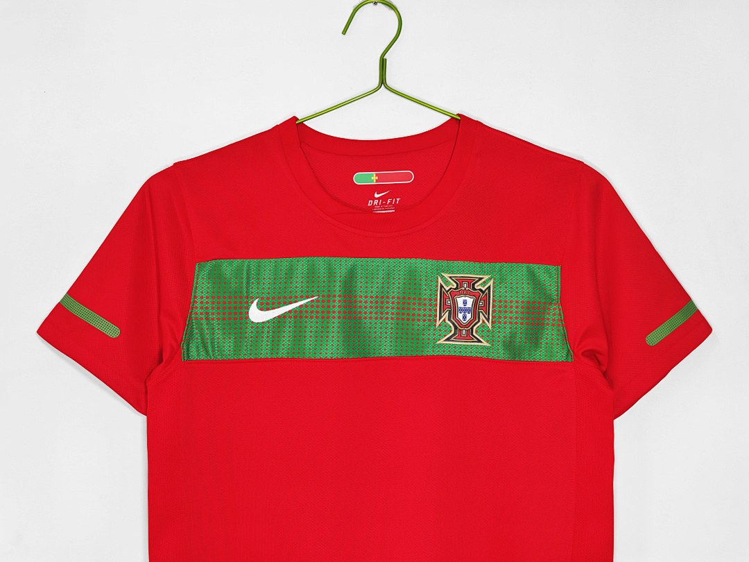 Maillot rétro Portugal Domicile 2010 - détail 2