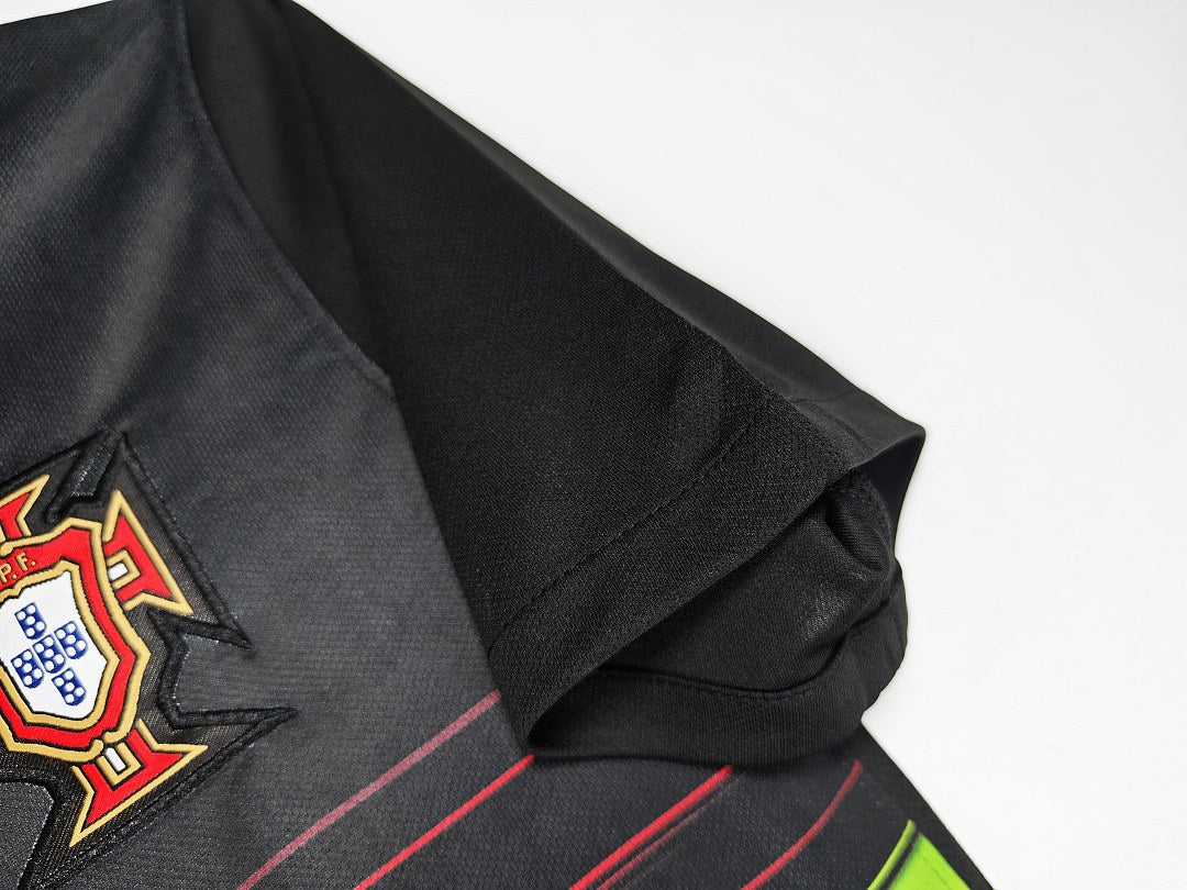 Maillot rétro Portugal Extérieur 2015 - détail 1