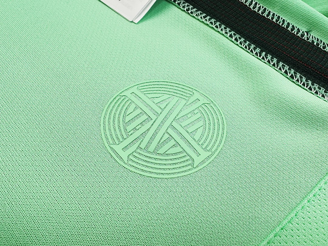 Maillot rétro Portugal Extérieur 2016 - détail 1