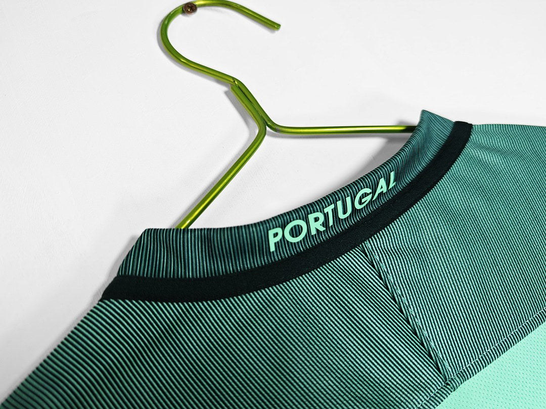 Maillot rétro Portugal Extérieur 2016 Manches Longues - détail 2