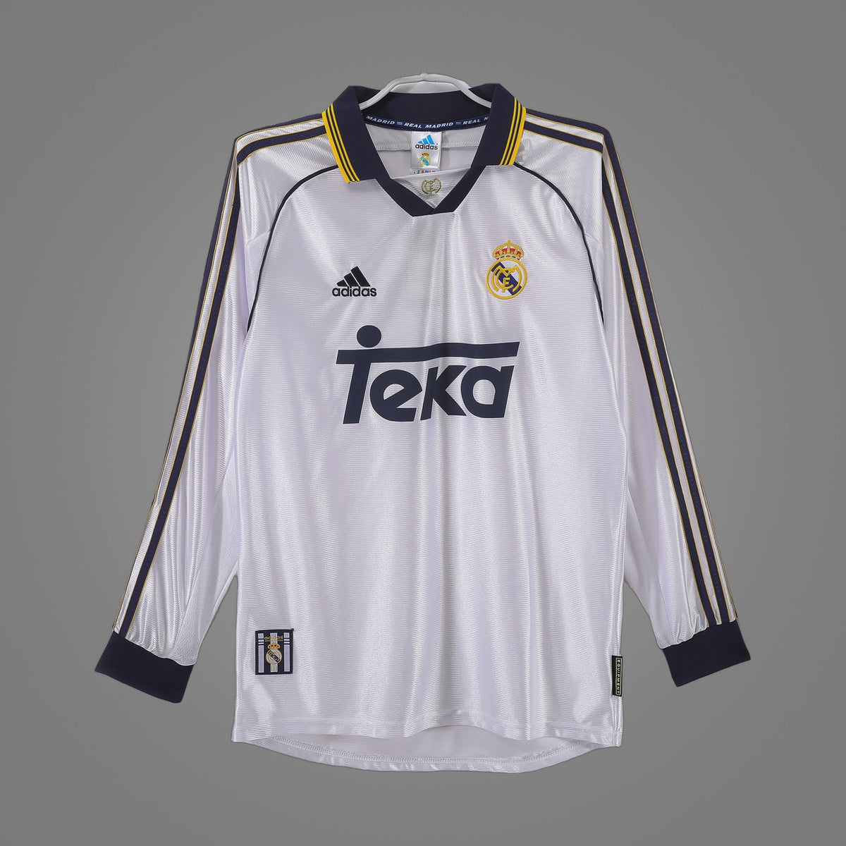 Maillot rétro Real Madrid Domicile 1998/00 Manches Longues - face avant