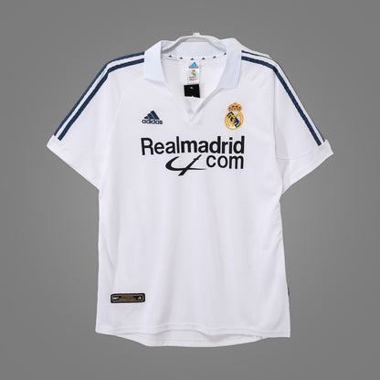 Maillot rétro Real Madrid Domicile 2001/02 - face avant