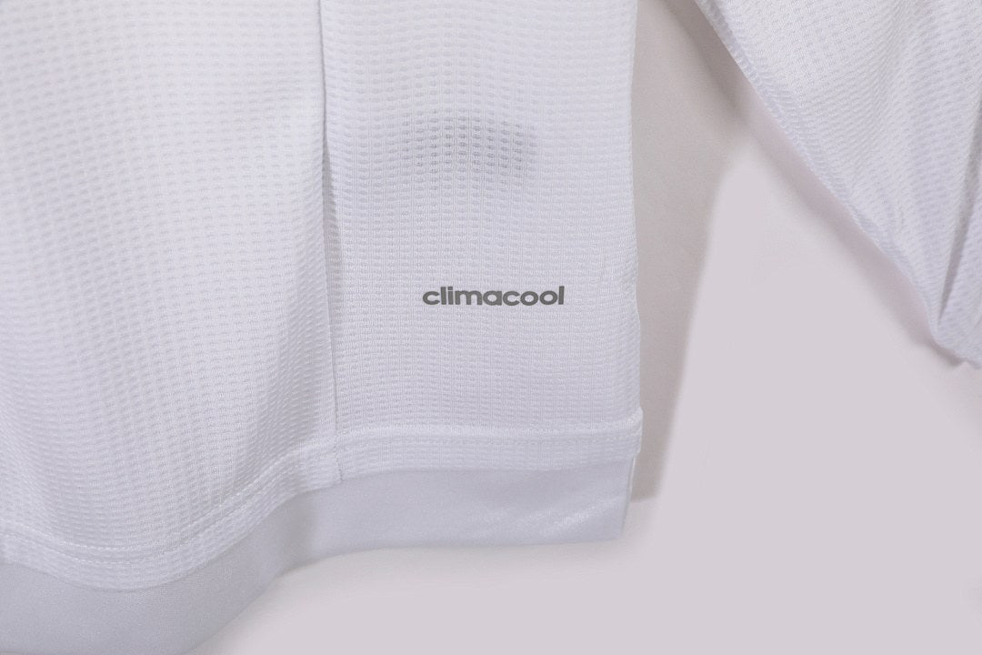 Maillot rétro Real Madrid Domicile 2015/16 Manches Longues - détail 3