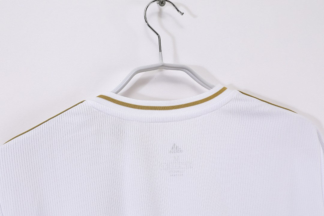 Maillot rétro Real Madrid Domicile 2019/20 - détail 1