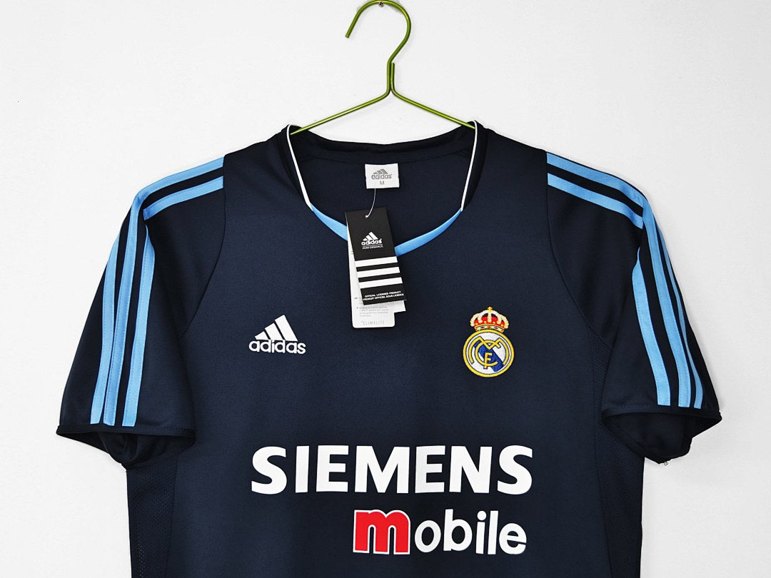 Maillot rétro Real Madrid Extérieur 2003/04 - détail 2