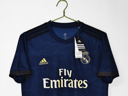 Maillot rétro Real Madrid Extérieur 2019/20 - détail 1