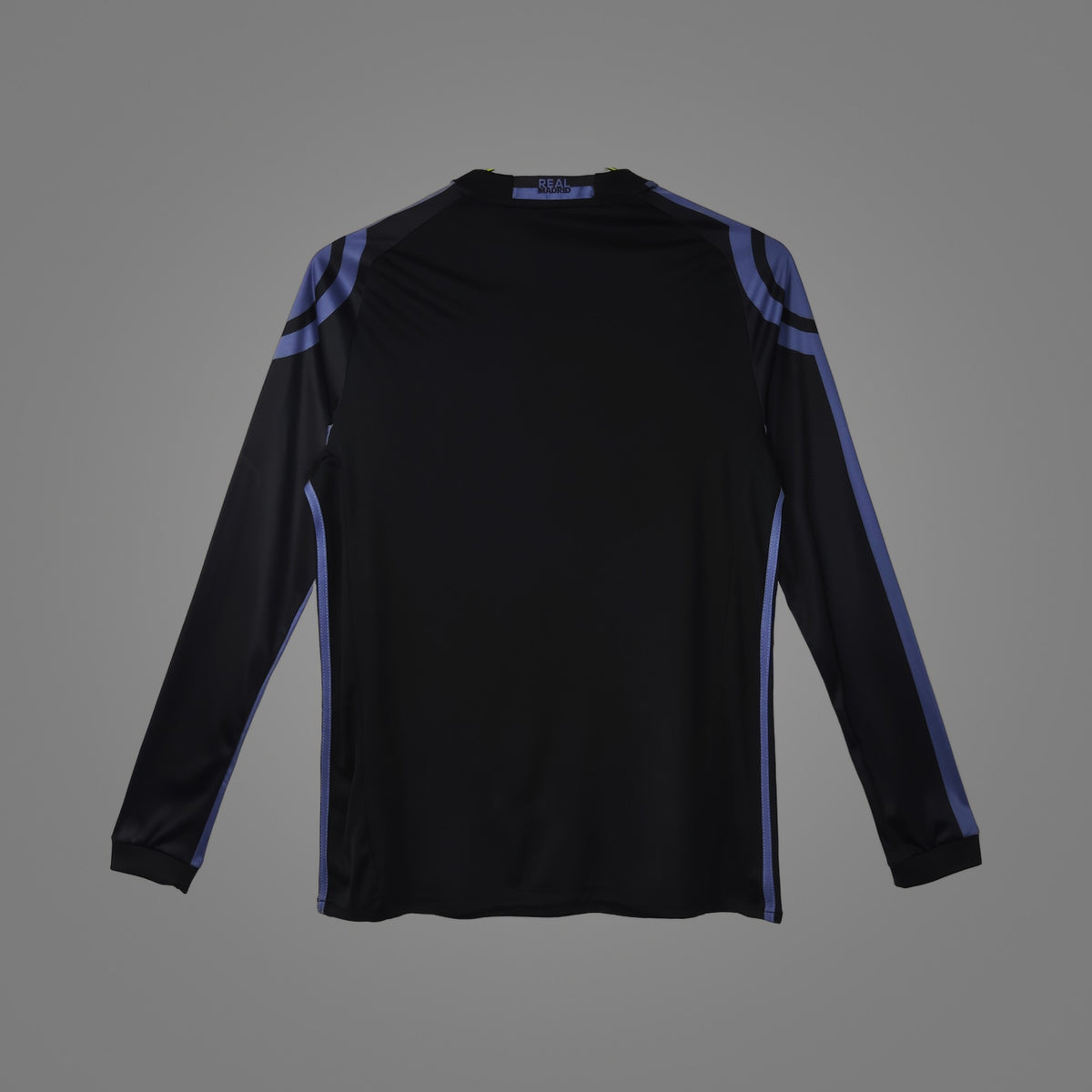 Maillot rétro Real Madrid Third noir 2016/17 Manches Longues - dos